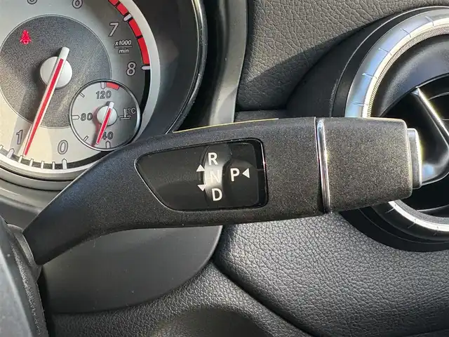 メルセデス・ベンツ ＣＬＡ２５０ 4MATIC 石川県 2014(平26)年 2.2万km 白 純正ナビ/フルセグTV/バックカメラ/クリアランスソナー/ドライブレコーダー/ハーフレザーシート/パワーシート/シートヒーター/オートライト/ディスチャージヘッドライト/アイドリングストップ/パドルシフト