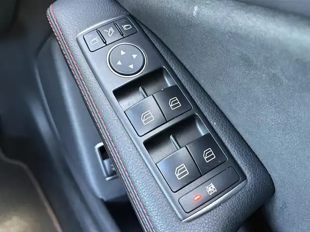 メルセデス・ベンツ ＣＬＡ２５０ 4MATIC 石川県 2014(平26)年 2.2万km 白 純正ナビ/フルセグTV/バックカメラ/クリアランスソナー/ドライブレコーダー/ハーフレザーシート/パワーシート/シートヒーター/オートライト/ディスチャージヘッドライト/アイドリングストップ/パドルシフト