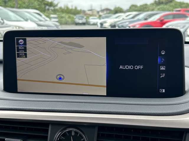 レクサス ＲＸ 450hL 千葉県 2021(令3)年 5.5万km ソニッククォーツ サンルーフ　レザーシート　ナビ　全方位カメラ　ＴＶ　ＣＤ　Ｂｔ　ＵＳＢ　１００Ｖ　ＥＴＣ　ドラレコ　シートヒーター　エアシート　パワーシート　後席モニター　電動リアゲート　２０ＡＷ LEDライト