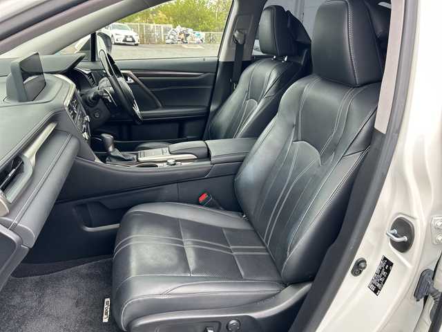 レクサス ＲＸ 450hL 千葉県 2021(令3)年 5.5万km ソニッククォーツ サンルーフ　レザーシート　ナビ　全方位カメラ　ＴＶ　ＣＤ　Ｂｔ　ＵＳＢ　１００Ｖ　ＥＴＣ　ドラレコ　シートヒーター　エアシート　パワーシート　後席モニター　電動リアゲート　２０ＡＷ LEDライト