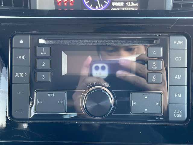 トヨタ ルーミー カスタムG 長野県 2019(平31)年 2.3万km パールホワイトⅢ 禁煙車/純正オーディオ【CP-W66】/(CD/AUX/USB/FM/AM)/モデリスタ14インチAWスタッドレス積み込み/スマートアシスト/・衝突回避支援ブレーキ機能/・衝突警報機能/・車線逸脱警報機能/・誤発進抑制制御機能/・先行車発進お知らせ機能/・オートハイビーム/・コーナーセンサー/ビルトインETC/両側パワースライドドア/革巻きステアリング/クルーズコントロール/LEDヘッドライト/フォグランプ/オートライト/スマートキー/Pスタート/電動格納ミラー/純正14インチAW/純正ラバーマット