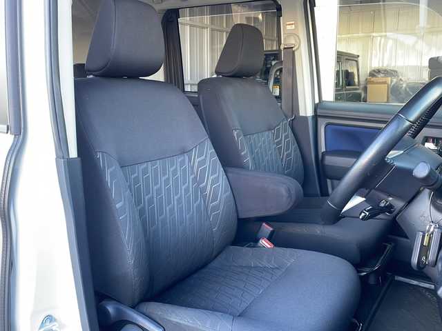 トヨタ ルーミー カスタムG 長野県 2019(平31)年 2.3万km パールホワイトⅢ 禁煙車/純正オーディオ【CP-W66】/(CD/AUX/USB/FM/AM)/モデリスタ14インチAWスタッドレス積み込み/スマートアシスト/・衝突回避支援ブレーキ機能/・衝突警報機能/・車線逸脱警報機能/・誤発進抑制制御機能/・先行車発進お知らせ機能/・オートハイビーム/・コーナーセンサー/ビルトインETC/両側パワースライドドア/革巻きステアリング/クルーズコントロール/LEDヘッドライト/フォグランプ/オートライト/スマートキー/Pスタート/電動格納ミラー/純正14インチAW/純正ラバーマット