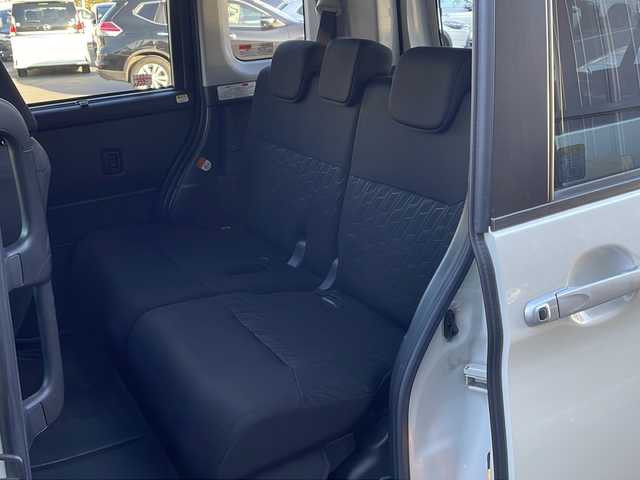 トヨタ ルーミー カスタムG 長野県 2019(平31)年 2.3万km パールホワイトⅢ 禁煙車/純正オーディオ【CP-W66】/(CD/AUX/USB/FM/AM)/モデリスタ14インチAWスタッドレス積み込み/スマートアシスト/・衝突回避支援ブレーキ機能/・衝突警報機能/・車線逸脱警報機能/・誤発進抑制制御機能/・先行車発進お知らせ機能/・オートハイビーム/・コーナーセンサー/ビルトインETC/両側パワースライドドア/革巻きステアリング/クルーズコントロール/LEDヘッドライト/フォグランプ/オートライト/スマートキー/Pスタート/電動格納ミラー/純正14インチAW/純正ラバーマット