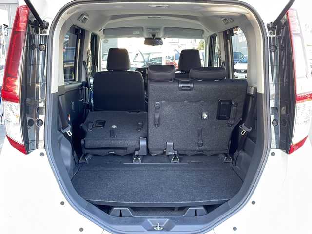 トヨタ ルーミー カスタムG 長野県 2019(平31)年 2.3万km パールホワイトⅢ 禁煙車/純正オーディオ【CP-W66】/(CD/AUX/USB/FM/AM)/モデリスタ14インチAWスタッドレス積み込み/スマートアシスト/・衝突回避支援ブレーキ機能/・衝突警報機能/・車線逸脱警報機能/・誤発進抑制制御機能/・先行車発進お知らせ機能/・オートハイビーム/・コーナーセンサー/ビルトインETC/両側パワースライドドア/革巻きステアリング/クルーズコントロール/LEDヘッドライト/フォグランプ/オートライト/スマートキー/Pスタート/電動格納ミラー/純正14インチAW/純正ラバーマット