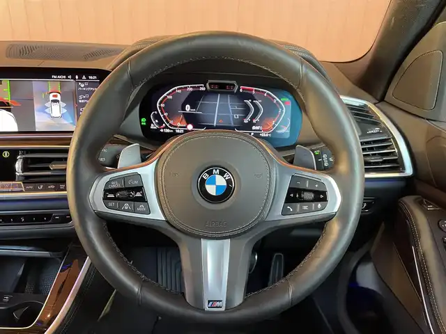 ＢＭＷ Ｘ５ xDrive 35d Mスポーツ 愛知県 2021(令3)年 3.1万km アルピンホワイトⅢ 純正ナビ/フルセグTV/360度カメラ/黒革シート/シートヒーター/クリスタルシフト/ACC/インテリジェントセーフティ/ヘッドアップディスプレイ/カーボングリル/純正19インチアルミ/パーキングアシスト/レーンキープ