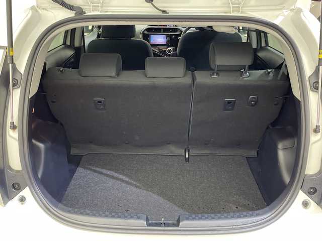 トヨタ アクア S スタイルブラック 愛媛県 2018(平30)年 5万km ホワイトパールクリスタルシャイン 純正７型ナビ/フルセグ/Ｂｌｕｅｔｏｏｔｈ/バックモニター/ビルトインＥＴＣ/前方ドライブレコーダー/前後コーナーセンサー/レーンアシスト/衝突被害軽減ブレーキ/オートマチックハイビーム/スマートキー