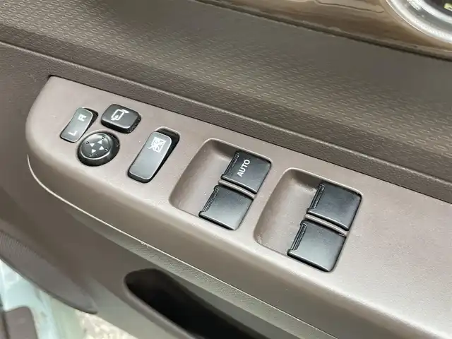 スズキ ラパン ショコラ X 新潟県 2013(平25)年 12.5万km アロマティックアクアメタリック 4WD/メモリナビ/ワンセグテレビ/バックカメラ/アイドリングストップ/ウィンカーミラー/ドアバイザー/プッシュスタート/純正フロアマット/運転席シートヒーター/スペアキー1個