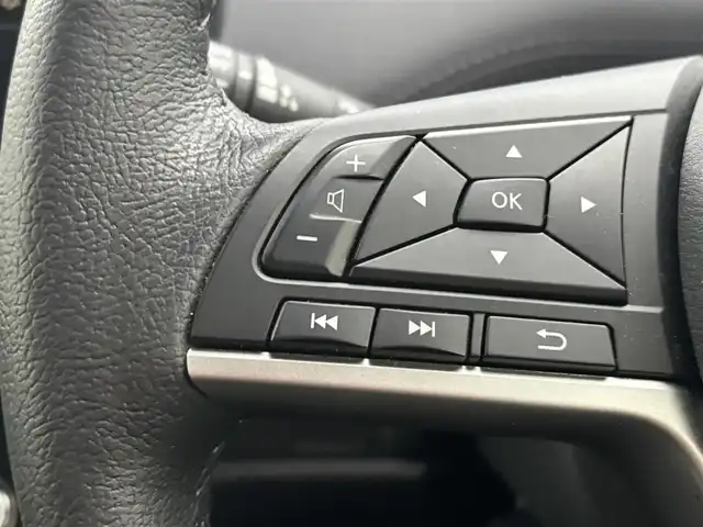 日産 セレナ e－パワー ハイウェイスター V 奈良県 2022(令4)年 1.9万km ダークメタルグレー 純正10インチナビ/（フルセグ/BT/CD/DVD）/純正フリップダウンモニター/プロパイロット/アラウンドビューモニター/ブラインドスポットモニター/衝突軽減システム/前後コーナーセンサー/レーンキープアシスト/両側パワースライドドア/前席シートヒーター/ステアリングヒーター/後席サンシェード/前方ドライブレコーダー/ETC/純正16インチAW/取り扱い説明書/スペアキーX1