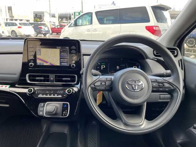 トヨタ アクア X 石川県 2022(令4)年 4.8万km ベージュ 純正ディスプレイオーディオ　ナビ　バックカメラ　ＬＥＤヘッドライト　ＥＴＣ　トヨタセーフティセンス　レーダークルーズ　ＡＣ１００Ｖ　スマートキー　プッシュスタート　電動ミラー　レーンキープ　保証書