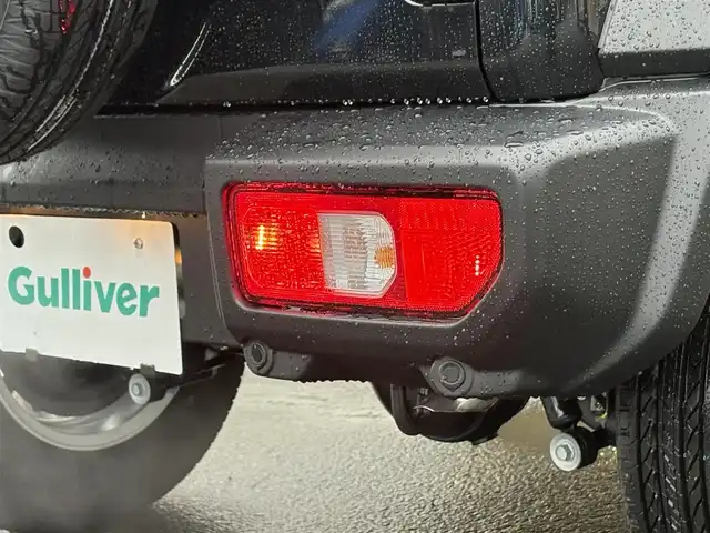 スズキ ジムニー ノマド 岩手県 2025(令7)年 0.1千km 黒 登録済み未使用車/4WD/シートヒーター/追従型クルーズコントロール/ダウンヒルアシスト/オートライト/ＬＥＤヘッドライト/フォグライト/先進運転支援システム（ＡＤＡＳ）/レーンキープアシスト/〇プッシュスタート/〇電動格納ミラー/スペアキー/取扱説明書/保証書