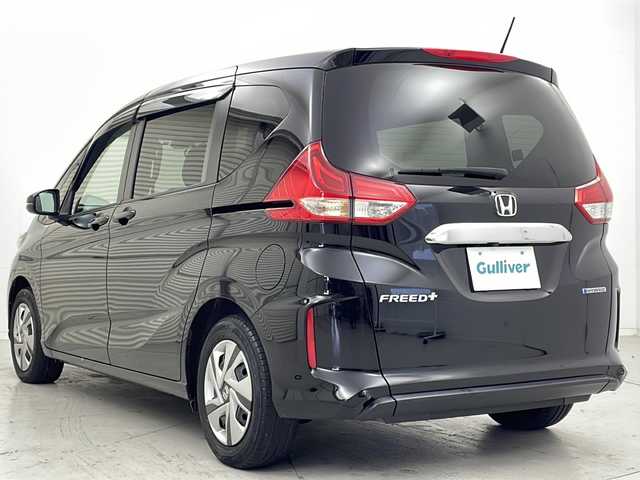 ホンダ フリード＋ ハイブリット G 茨城県 2022(令4)年 2.1万km クリスタルブラックパール 純正ナビ/フルセグTV/バックカメラ/ドライブレコーダー/ETC/追従クルーズコントロール/両側パワースライドドア/コーナーセンサー/LEDヘッドライト/衝突軽減ブレーキ/横滑り防止装置