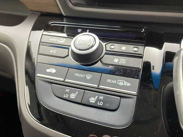 ホンダ フリード＋ ハイブリット G 茨城県 2022(令4)年 2.1万km クリスタルブラックパール 純正ナビ/フルセグTV/バックカメラ/ドライブレコーダー/ETC/追従クルーズコントロール/両側パワースライドドア/コーナーセンサー/LEDヘッドライト/衝突軽減ブレーキ/横滑り防止装置