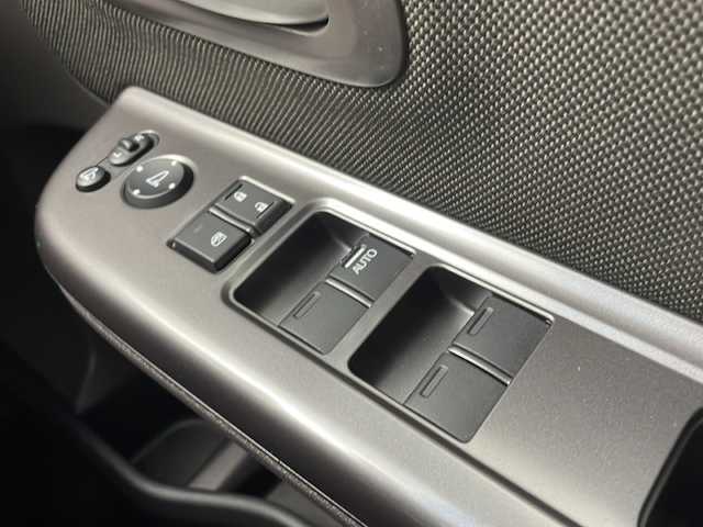 ホンダ フリード＋ ハイブリット G 茨城県 2022(令4)年 2.1万km クリスタルブラックパール 純正ナビ/フルセグTV/バックカメラ/ドライブレコーダー/ETC/追従クルーズコントロール/両側パワースライドドア/コーナーセンサー/LEDヘッドライト/衝突軽減ブレーキ/横滑り防止装置