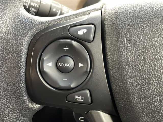 ホンダ フリード＋ ハイブリット G 茨城県 2022(令4)年 2.1万km クリスタルブラックパール 純正ナビ/フルセグTV/バックカメラ/ドライブレコーダー/ETC/追従クルーズコントロール/両側パワースライドドア/コーナーセンサー/LEDヘッドライト/衝突軽減ブレーキ/横滑り防止装置