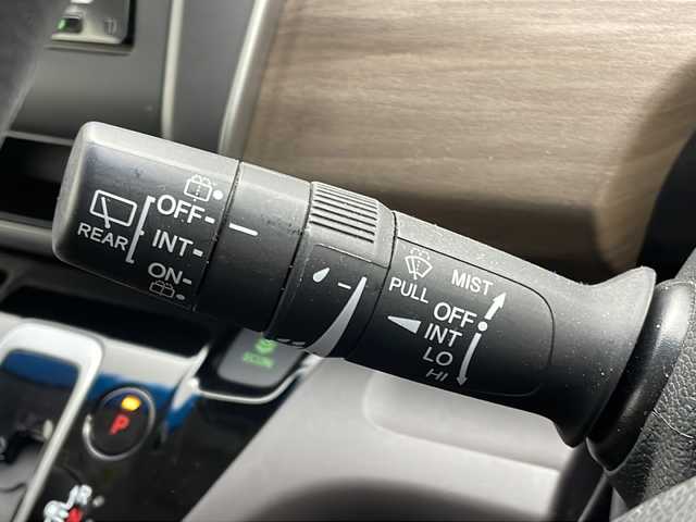 ホンダ フリード＋ ハイブリット G 茨城県 2022(令4)年 2.1万km クリスタルブラックパール 純正ナビ/フルセグTV/バックカメラ/ドライブレコーダー/ETC/追従クルーズコントロール/両側パワースライドドア/コーナーセンサー/LEDヘッドライト/衝突軽減ブレーキ/横滑り防止装置