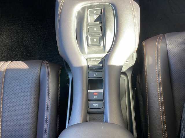 ホンダ ＺＲ－Ｖ ハイブリッド e:HEV Z 静岡県 2023(令5)年 2万km クリスタルブラックパール 純正ナビ/・ラジオ/フルセグTV/・USB/Bluetooth/Apple Carplay/Android Auto/主要装備/・全方位カメラ　/・ドライブレコーダー　/・ＥＴＣ２．０　/・レーダークルーズコントロール　/・ホンダセンシング　/・ＢＯＳＥプレミアムサウンドシステム　/・シートヒーター　/・ハンドルヒーター/・置くだけ充電　/・フォグランプ/・レザーシート/・パワーシート/・パワーバックドア/・パドルシフト/・ダウンヒルコントロール/・オートホールド/・SOSコール/・レーンキープアシスト/・コーナーセンサー/・純正アルミホイール/・プッシュスタート/・スマートキー