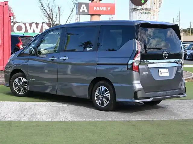 日産 セレナ e－パワー ハイウェイスター V 千葉県 2022(令4)年 1.8万km ダークメタルグレー ワンオーナー/エマージェンシーブレーキ/プロパイロット/インテリジェントクルーズコントロール/両側パワースライドドア/純正SDナビ/地デジTV/【BD/DVD/CD再生機能　Bluetooth接続】/アラウンドビューモニター/ドライブレコーダー/前席シートヒーター/革巻きステアリング/ステアリングヒーター/ステアリングスイッチ/ETC/LEDヘッドライト/フォグライト/ウインカーミラー/コーナーセンサー/純正15インチアルミホイル/サイド/カーテンエアバッグ/インテリジェントキー