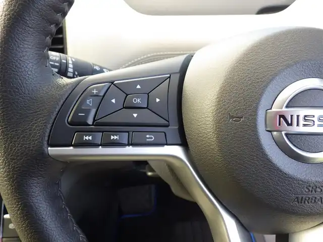 日産 セレナ e－パワー ハイウェイスター V 千葉県 2022(令4)年 1.8万km ダークメタルグレー ワンオーナー/エマージェンシーブレーキ/プロパイロット/インテリジェントクルーズコントロール/両側パワースライドドア/純正SDナビ/地デジTV/【BD/DVD/CD再生機能　Bluetooth接続】/アラウンドビューモニター/ドライブレコーダー/前席シートヒーター/革巻きステアリング/ステアリングヒーター/ステアリングスイッチ/ETC/LEDヘッドライト/フォグライト/ウインカーミラー/コーナーセンサー/純正15インチアルミホイル/サイド/カーテンエアバッグ/インテリジェントキー