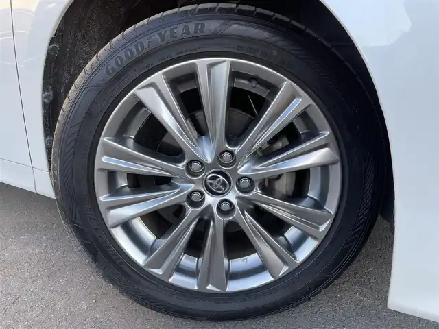 トヨタ ヴェルファイア 3.5ZA ゴールデンアイズ 東京都 2017(平29)年 5.1万km ホワイトパールクリスタルシャイン アルパイン１１型ナビ　/ＴＶ・ＣＤ／ＤＶＤ・Ｂｌｕｅｔｏｏｔｈ　/アルパイン天吊モニター　/バックモニター　/ＥＴＣ　/ドライブレコーダー　/パワーバックドア　/両側電動スライドドア/衝突軽減ブレーキ/パーキングサポートブレーキ　/クルーズコントロール　/純正アルミホイール