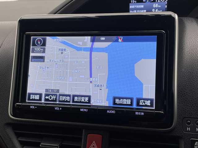 トヨタ エスクァイア ハイブリッド Gi プレミアムパッケージ 宮崎県 2018(平30)年 5.3万km ホワイトパールクリスタルシャイン ・トヨタセーフティセンス/・レーンキープアシスト/・オートハイビーム/・純正9インチナビ（Bluetooth/フルセグTV/SD/AM/FM/CD/DVD）/・純正12.1インチフリップダウンモニター/・バックカメラ/・両側パワースライドドア/・クルーズコントロール/・ハーフレザーシート/・前席シートヒーター/・ハンドルヒーター/・オートライト/・オートハイビーム/・スマートキー/プッシュスタート/・純正フロアマット/・ドライブレコーダー/・ビルトインETC2.0