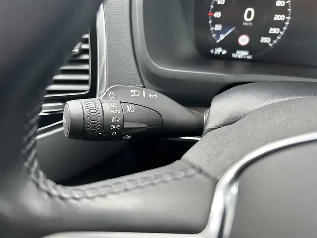 ボルボ ＸＣ９０ B6 AWD インスクリプション 福岡県 2022(令4)年 5.5万km オニキスブラックP 純正ナビ/(Bt/USB/ipod/フルセグ)/Applecarplay/AndroidAuto/ハーマンカードンサウンド/360°カメラ/ETC/オートホールド/ブラインドスポットモニター/ヘッドアップディスプレイ/ACC/レーンキープアシスト/パークアシスト/LEDヘッドライト/フォグライト前後/オートライト/オートハイビーム/AFS/黒革シート/シートメモリD-N/パワーシートD-N/シートヒーター全席/エアシートD-N/革巻きステアリング/電動リヤゲート/純正フロアマット/純正20インチAW