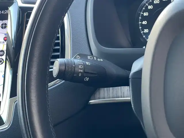 ボルボ ＸＣ９０ B6 AWD インスクリプション 山梨県 2022(令4)年 5.5万km オニキスブラックP 黒革シート/純正HDDナビ/(Bt/USB/ipod/フルセグ)/Applecarplay/AndroidAuto/harman/kardonプレミアムサウンド/クリスタルノブ/全周囲カメラ/ETC/オートホールド/ブラインドスポットモニター/ヘッドアップディスプレイ/ACC/レーンキープアシスト/パークアシスト/LEDヘッドライト/オートライト/オートハイビーム/全席シートヒーター/前席ベンチレーション/電動リアゲート/純正20インチAW