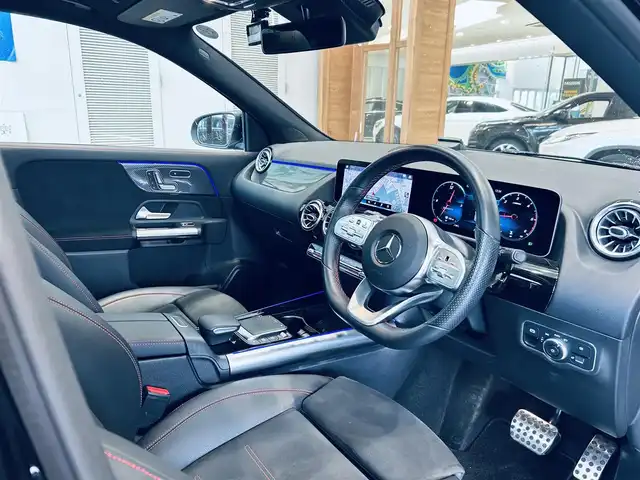 メルセデス・ベンツ ＧＬＡ２００ｄ 4マチック AMGライン 大阪府 2020(令2)年 1.7万km コスモスブラック レーダーセーフティ/サンルーフ/ハーフレザー/メモリ付きパワーシート/シートヒーター/純正ナビ/TV/360度カメラ/ACC/純正19インチAW/LEDヘッドライト/アンビエントライト/電動リアゲート/ブラインドスポット/ワイヤレス充電/ETC/ドラレコ