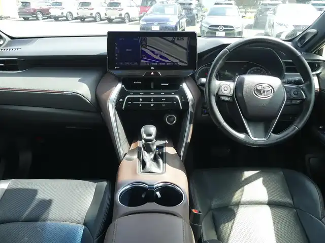 トヨタ ハリアー Z レザーパッケージ 千葉県 2020(令2)年 4.3万km ホワイトパールクリスタルシャイン Toyota Safety Sense/・プリクラッシュセーフティ/・レーンディパーチャーアラート/・オートハイビーム/・ブラインドスポットモニター/ヘッドアップディスプレイ/デジタルインナーミラー/レーザーシート/前席パワーシート/エアシート/シートヒーター/純正コネクティッドナビ/地デジTV/【DVD/CD再生機能　Bluetooth接続】/バックカメラ/JBLサウンド/ETC（2.0）/LEDヘッドライト/LEDフォグライト/ウインカーミラー/クリアランスソナー/純正19インチアルミホイル/サイド/カーテンエアバッグ/スマートキー