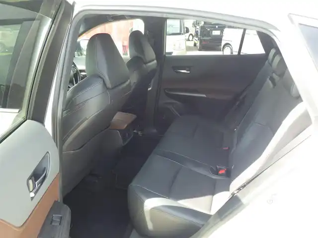 トヨタ ハリアー Z レザーパッケージ 千葉県 2020(令2)年 4.3万km ホワイトパールクリスタルシャイン Toyota Safety Sense/・プリクラッシュセーフティ/・レーンディパーチャーアラート/・オートハイビーム/・ブラインドスポットモニター/ヘッドアップディスプレイ/デジタルインナーミラー/レーザーシート/前席パワーシート/エアシート/シートヒーター/純正コネクティッドナビ/地デジTV/【DVD/CD再生機能　Bluetooth接続】/バックカメラ/JBLサウンド/ETC（2.0）/LEDヘッドライト/LEDフォグライト/ウインカーミラー/クリアランスソナー/純正19インチアルミホイル/サイド/カーテンエアバッグ/スマートキー