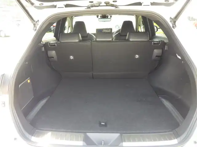 トヨタ ハリアー Z レザーパッケージ 千葉県 2020(令2)年 4.3万km ホワイトパールクリスタルシャイン Toyota Safety Sense/・プリクラッシュセーフティ/・レーンディパーチャーアラート/・オートハイビーム/・ブラインドスポットモニター/ヘッドアップディスプレイ/デジタルインナーミラー/レーザーシート/前席パワーシート/エアシート/シートヒーター/純正コネクティッドナビ/地デジTV/【DVD/CD再生機能　Bluetooth接続】/バックカメラ/JBLサウンド/ETC（2.0）/LEDヘッドライト/LEDフォグライト/ウインカーミラー/クリアランスソナー/純正19インチアルミホイル/サイド/カーテンエアバッグ/スマートキー