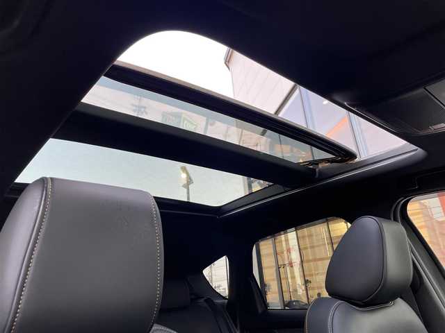 マツダ ＣＸ－６０ XD エクスクルーシブモード 熊本県 2023(令5)年 0.5万km マシーングレープレミアムM 登録時走行距離4410km /サンルーフ /BOSEサウンド/純正12.3インチナビ/・BT/USB/HDMI/フルセグTV/全周囲カメラ/ETC/衝突軽減ブレーキ/レーダークルーズコントロール/コーナーセンサー/ブラインドスポットモニター/レザーシート/前席パワーシート/全席シートヒーター/前席エアーシート/パワーシートメモリ機能２/電動リアゲート/ステアリングヒーター/ステアリングリモコン/革巻きステアリング/LEDヘッドライト/オートライト/オートハイビーム/電動パーキングブレーキ/オートホールド/スマートキー/AC100V/電動格納ミラー/社外フロアマット/純正アルミ20インチ