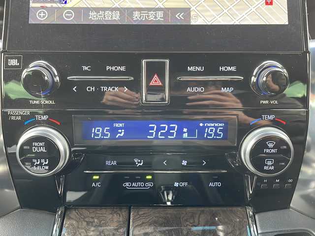 トヨタ アルファードハイブリット エグゼクティブ ラウンジ S 道北・旭川 2021(令3)年 2.1万km 白 純正ナビ(CD/DVD/BT/SD/フルセグ)/パノラミックビューモニター/トヨタセーフティーセンス/フリップダウンモニター/両側パワースライドドア/パワーバックドア/デジタルインナーミラー/クルーズコントロール/ハンドルヒーター/全席レザーシート/全席パワーシート/全席シートヒーター、エアシート/ETC/オートライト/オートハイビーム/３眼LEDヘッドライト/BSM/LTA/PKSB/RCTA/PCS/ミラーウィンカー/フォグランプ/保証書/取説/スペアキー