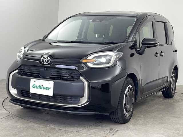 トヨタ シエンタ ハイブリッド Z 兵庫県 2022(令4)年 2.9万km ブラック ・純正10.5型ナビ＆TV＆USB＆BT/・純正12.1型フリップダウンモニター/・パノラマミックビューモニター/・両側パワースライドドア/・AC100V電源/・トヨタセーフティセンス/・プリクラッシュセーフティ/・レーンキープアシスト/・レーダークルーズコントロール/・オートハイビーム/・前後コーナーセンサー/・スマートキー/・プッシュスタート/・BSM/・ステアリングヒーター/・ビルトインETC/・シートヒーター/・LEDヘッドライト/・フロアマット