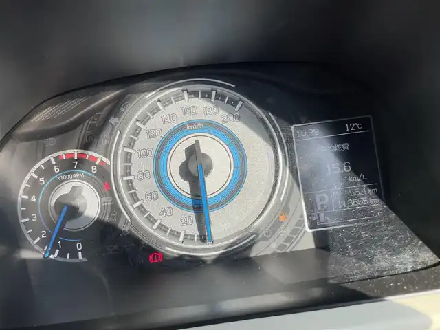 スズキ クロスビー HYBRID MX 兵庫県 2019(平31)年 11.4万km キャラバンアイボリーパールメタリック/ホワイト 2トーンルーフ 【(株)IDOMが運営する【じしゃロン姫路店】の自社ローン対象車両になります。こちらは現金ご利用時の価格です。自社ローンご希望の方は別途その旨お申付け下さい。】/メーカーナビ(フルセグTV/CD/BT/FM/AM)/スマートキー/シートヒーター(D席＋N席)/電動格納ミラー/純正フロアマット(XBEE)/ドアバイザー/ビルトインETC/MTモード付AT/バックカメラ/ドラレコ/ウォークスルー/純正アルミホイール(SUZUKI)/横滑り防止装置/ABS/取扱説明書/保証書