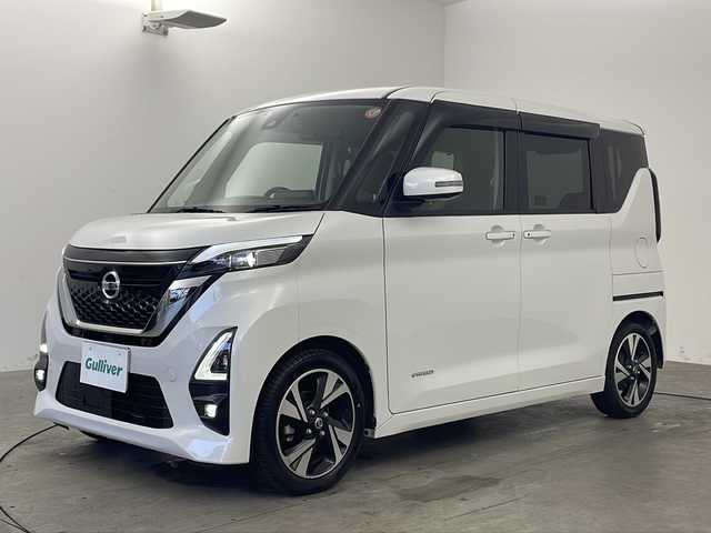 日産 ルークス HWS Gターボ プロパイロットED 兵庫県 2021(令3)年 5万km ホワイトパール ・ワンオーナー/・純正9インチナビ&Bluetooth&CD&DVD&USB&ipod&TV/・アラウンドビューモニター/・ビルドインETC/・プロパイロット/・エマージェンシーブレーキ/・レーダークルーズコントロール/・後コーナーセンサー/・盗難防止装置/・オートライト/・LEDヘッドライト/・W＋サイドエアバック/・カーテンエアバック/・前方ドライブレコーダー/・ベンチシート/・純正フロアマット/・両側パワースライドドア/・純正15インチアルミホイール/・プッシュスタート/・アイドリングストップ/・スマートキー/・AACエアコン/・スペアキー/・ターボ付き