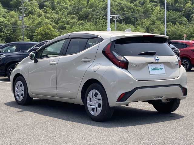 トヨタ アクア G 佐賀県 2022(令4)年 0.7万km クリアベージュメタリック 純正ディスプレイオーディオ/ナビキット/パノラマミックビューモニター/プリクラッシュセーフティ/レーンディパーチャーアラート/ブラインドスポットモニター/リアクロストラフィックアラート/クリアランスソナー/オートハイビーム/アダプティブクルーズコントロール/ビルトインETC/ドライブレコーダー/AC100V/プッシュスタート/スマートキー/LEDヘッドライト