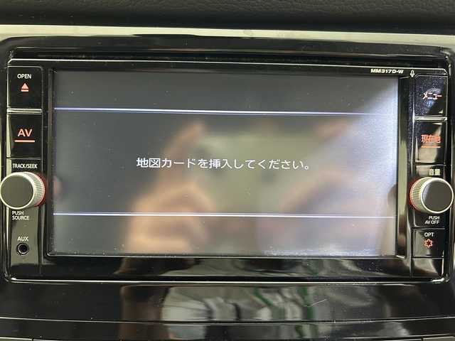 日産 エクストレイル モード・プレミア 愛媛県 2018(平30)年 5.1万km ブリリアントホワイトパール ・ナビ（フルセグＴＶ・ＢＴ・ＣＤ・ＤＶＤ・ＳＤ・ＡＵＸ・ＦＭ・ＡＭ）/・バックカメラ　/・ＥＴＣ　/・前方ドラレコ　/・衝突軽減ブレーキ　/・全席シートヒーター　/・パワーバックドア　/・合皮シート/・LEDヘッドライト