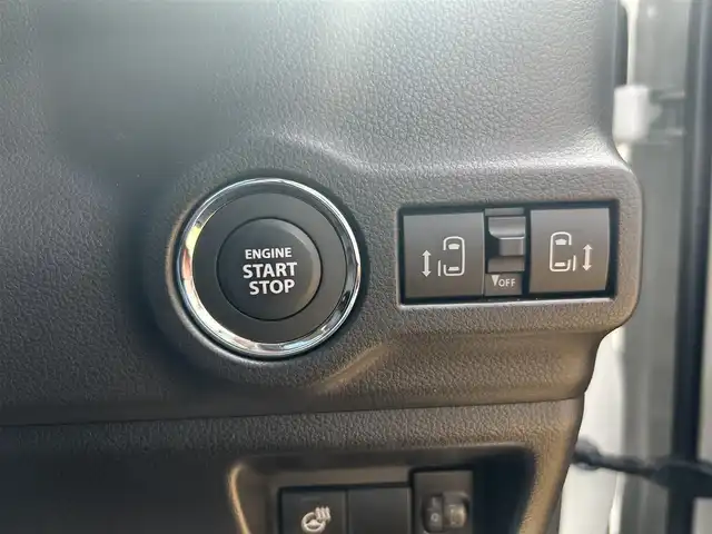 スズキ スペーシア カスタム HYBRID XS ターボ 道北・旭川 2024(令6)年 0.6万km ピュアホワイトP 純正メモリーナビ/フルセグTV/全方位カメラ/両側電動スライドドア/クルーズコントロール/ハーフレザーシート/前席シートヒーター/ハンドルヒーター/パドルシフト/ヘッドアップディスプレイ/ターボ/LEDヘッドライト/LEDフォグランプ