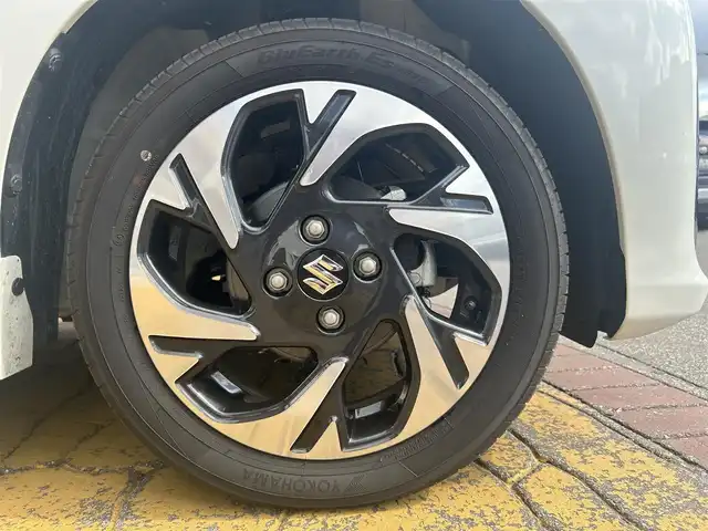 スズキ スペーシア カスタム HYBRID XS ターボ 道北・旭川 2024(令6)年 0.6万km ピュアホワイトP 純正メモリーナビ/フルセグTV/全方位カメラ/両側電動スライドドア/クルーズコントロール/ハーフレザーシート/前席シートヒーター/ハンドルヒーター/パドルシフト/ヘッドアップディスプレイ/ターボ/LEDヘッドライト/LEDフォグランプ