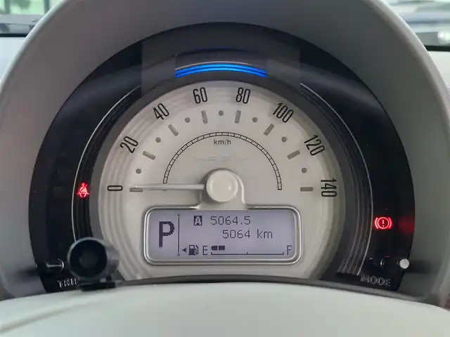 スズキ ラパン ＬＣ X 東京都 2025(令7)年 0.5万km トラッドカーキメタリック/アーバンブラウン 2トーン 社外ナビ/フルセグ/全方位モニター/ドライブレコーダー/シートヒーター/衝突軽減ブレーキ/レーンキープアシスト/コーナーセンサー/アイドリングストップ/LEDヘッドライト/スマートキー