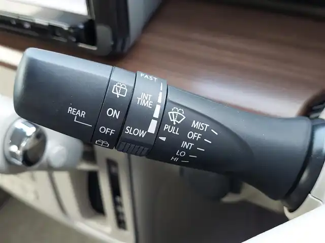 スズキ ラパン ＬＣ X 東京都 2025(令7)年 0.5万km トラッドカーキメタリック/アーバンブラウン 2トーン 社外ナビ/フルセグ/全方位モニター/ドライブレコーダー/シートヒーター/衝突軽減ブレーキ/レーンキープアシスト/コーナーセンサー/アイドリングストップ/LEDヘッドライト/スマートキー