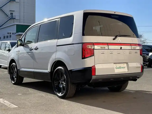 三菱 デリカＤ：５ シャモニー 東京都 2025(令7)年 0.1千km ホワイトダイヤモンド 登録済未使用車　/アルパイン１１インチナビ/・BluetoothAudio/HDNMI/USB/・CD/SD/DVD/AM/FM　/純正１２．８インチフリップダウンモニター/バックカメラ　/両側パワースライドドア　/ハーフレザーシート　/・シートヒーター　/ｅ－Ａｓｓｉｓｔ　/（予防安全技術）/・衝突被害軽減ブレーキ/・車線逸脱警報システム/・レーダークルーズコントロール/・オートマチックハイビーム/・誤発進抑制機能/ＬＥＤヘッドライト　/プッシュスマートキー/スマートキー/スペアキーX1/保証書＆取説