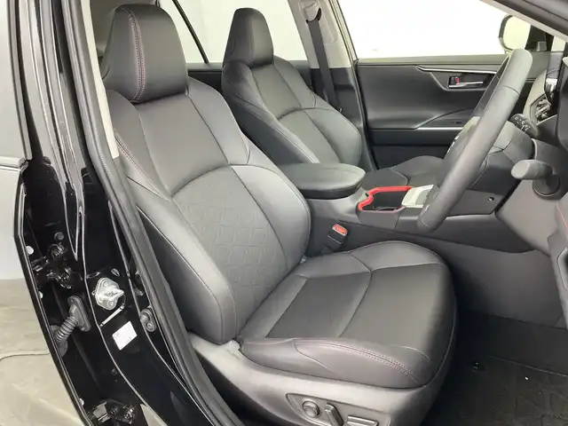 トヨタ ＲＡＶ４ アドベンチャー オフロードPKGⅡ 群馬県 2025(令7)年 0.2万km アティチュードブラックマイカ 純正１０．５型ナビ　バックカメラ　ブラインドスポットモニター　アダプティブクルーズコントロール　シートベンチレーション　シートヒーター　ステアリングヒーター　ダウンヒルアシスト　ＥＴＣ２．０　禁煙車