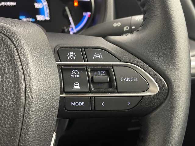 トヨタ ヴォクシー ハイブリッド S－Z 大阪府 2022(令4)年 2.9万km スパークリングブラックパールクリスタルシャイン 純正10.5型ナビ/・Bluetooth/・CD/DVD/・フルセグテレビ/バックカメラ/純正14インチフリップダウンモニター/両側パワースライドドア/シートヒーター/ハーフレザーシート/衝突軽減ブレーキ/レーンキープアシスト/オートマチックハイビーム/レーダークルーズコントロール/ビルトインETC2.0/LEDヘッドライト