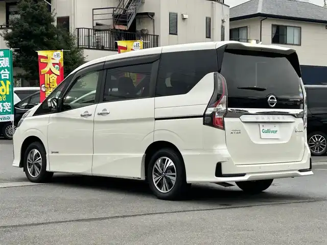 日産 セレナ e－パワー ハイウェイスター V 静岡県 2020(令2)年 6.1万km ブリリアントホワイトパール 純正10インチナビ（CD/DVD/BT/フルセグ）/全方位カメラ/保証書/取扱説明書/Wオートエアコン/クルーズコントロール/スマートキー/スペアキー１本/エンジンスタートボタン/パワーウィンドウ/パワーステアリング/純正ETC2.0/ドライブレコーダー/三列シート/ウォークスルー/純正フロアマット/両側パワースライドドア/純正15インチアルミホイール/ABS/横滑り防止装置/コーナーセンサー前後/オートライト/LEDヘッドライト/W+サイドエアバッグ/衝突軽減システム