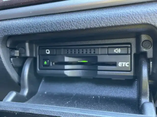 トヨタ クラウン ハイブリッド ロイヤルサルーン Four 石川県 2014(平26)年 14.4万km 黒 ４WD/純正メーカーナビ/フルセグTV/全方位カメラ/LEDヘッドライト/ETC/クルーズコントロール/スマートキー/プッシュスタート/電動ミラー/パワーシート/オートライト