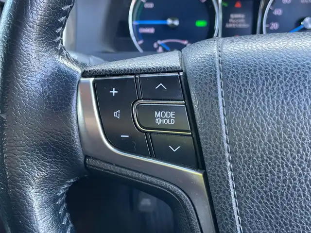 トヨタ クラウン ハイブリッド ロイヤルサルーン Four 石川県 2014(平26)年 14.4万km 黒 ４WD/純正メーカーナビ/フルセグTV/全方位カメラ/LEDヘッドライト/ETC/クルーズコントロール/スマートキー/プッシュスタート/電動ミラー/パワーシート/オートライト