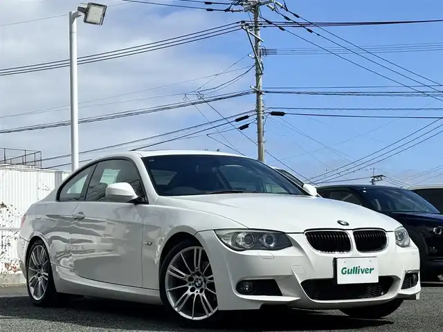 ＢＭＷ ３２０ｉ クーペ 熊本県 2011(平23)年 9.7万km アルピンホワイトⅢ サンルーフ/パワーシート/純正18インチAW/電動格納ミラー/ウィンカーミラー/プッシュスタート/スマートキー/取扱説明書