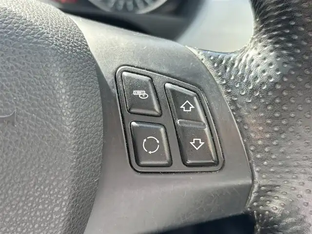 ＢＭＷ ３２０ｉ クーペ 熊本県 2011(平23)年 9.7万km アルピンホワイトⅢ サンルーフ/パワーシート/純正18インチAW/電動格納ミラー/ウィンカーミラー/プッシュスタート/スマートキー/取扱説明書
