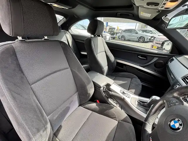 ＢＭＷ ３２０ｉ クーペ 熊本県 2011(平23)年 9.7万km アルピンホワイトⅢ サンルーフ/パワーシート/純正18インチAW/電動格納ミラー/ウィンカーミラー/プッシュスタート/スマートキー/取扱説明書
